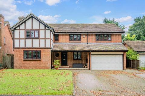 5 bedroom detached house for sale, Grey Alders, Banstead