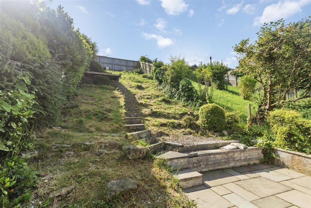 Elevated rear garden