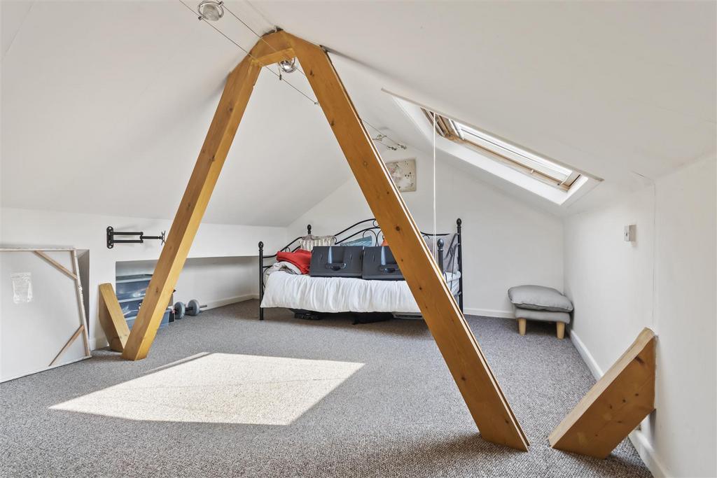 Versatile attic