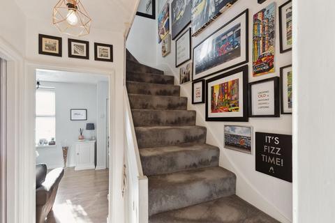 36 Whitland Road, Carshalton, SM5 1QT
