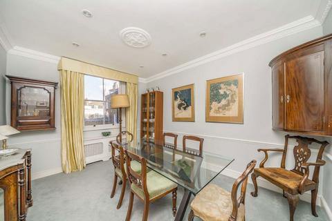 3 bedroom maisonette for sale, Cumberland Street, London SW1V