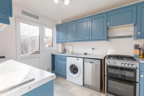 19 Ambleside Close, Ifield, Crawley, RH11 0SW