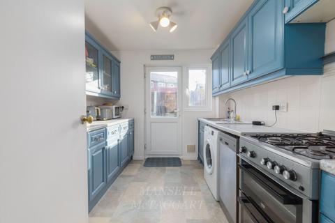 19 Ambleside Close, Ifield, Crawley, RH11 0SW