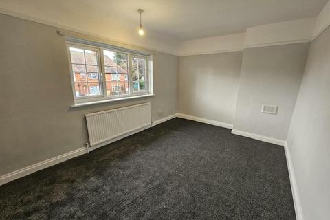 2 bedroom end of terrace house to rent, Albury Drive, Nottingham, Nottinghamshire, NG8