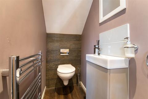 4 Grace Road, Weston-super-mare, BS22 7DT