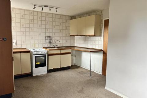 17 Chapel Field, St Austell, PL25 3EN