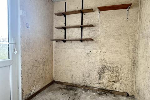 17 Chapel Field, St Austell, PL25 3EN
