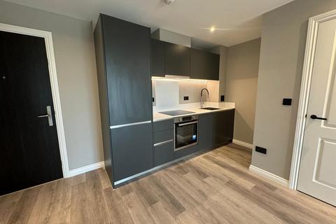 2 bedroom apartment to rent, Springwell Gardens, Springwell Road, Leeds LS12