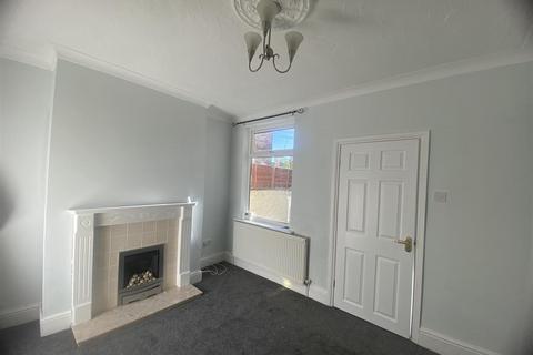 2 bedroom terraced house to rent, Byron Street, Goole