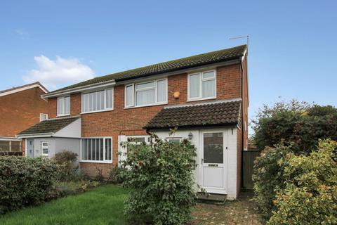 3 bedroom semi-detached house for sale, Maple Drive, Romney Marsh TN29