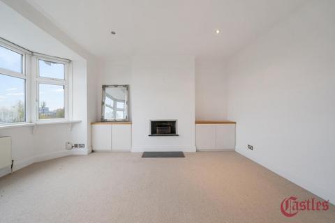 2 bedroom flat to rent, Bedford Road, Wood Green, N22