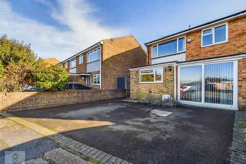 3 bedroom semi-detached house for sale, Harptree Drive, Chatham ME5