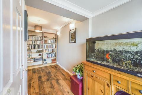 21 Harptree Drive, Chatham, ME5 0TH