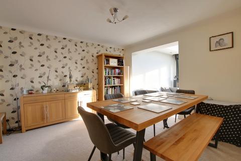 4 bedroom semi-detached house for sale, LEIGH ROAD, FAREHAM