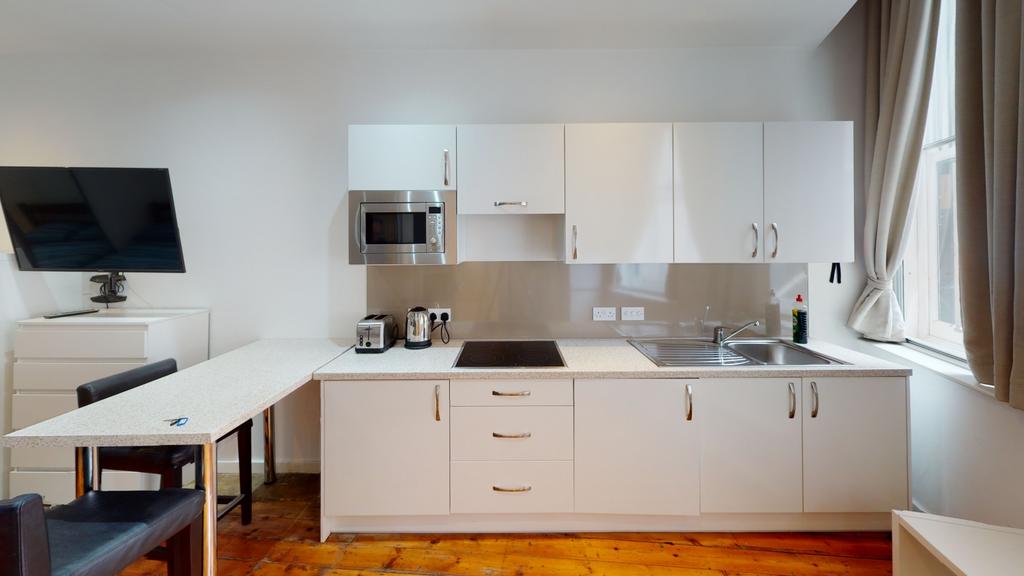 101-Kitchen