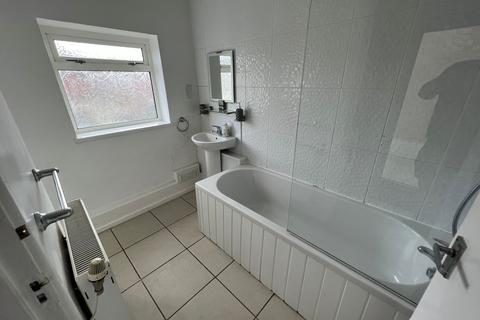 4 bedroom terraced house to rent, Swansea SA1