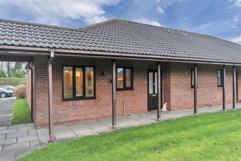 1 bedroom semi-detached bungalow for sale, Twmpath Lane, Gobowen, Oswestry