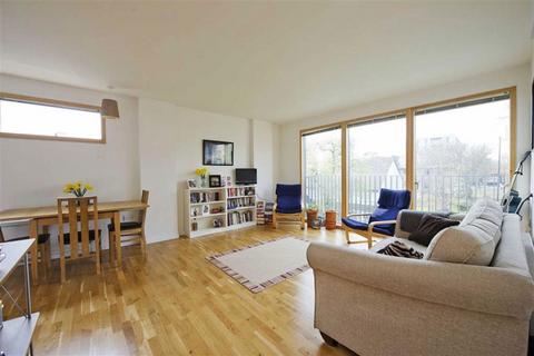 1 bedroom flat to rent, St. James's Road, London SE16