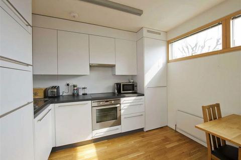 1 bedroom flat to rent, St. James's Road, London SE16