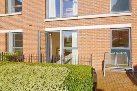 1 bedroom apartment for sale, Glenhills Court, Little Glen Road, Glen Parva, Leicester, LE2 9DH