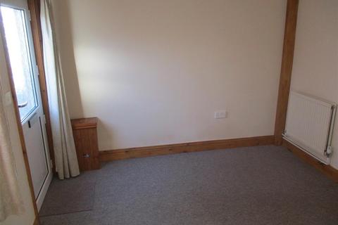 2 bedroom terraced house to rent, Wellington Terrace, Llanidloes, SY18