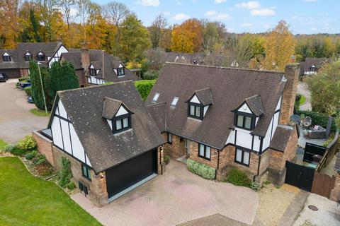 16 Heritage Park, Basingstoke, RG22 4XT