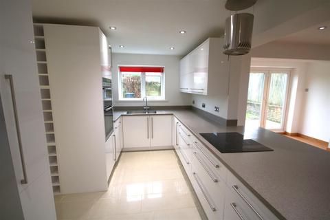 4 bedroom house for sale, Old Dover Road, Canterbury