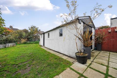 3 bedroom semi-detached house for sale, Westbrooke Crescent, Welling