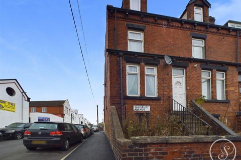 4 bedroom end of terrace house for sale, Salisbury Avenue, Leeds