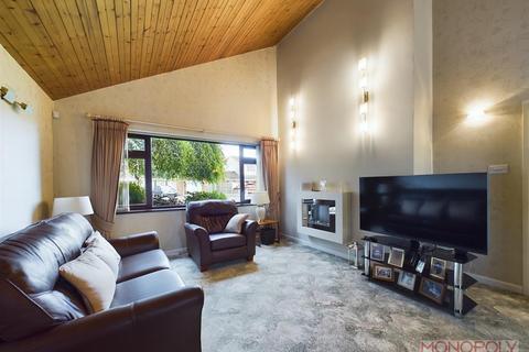 4 bedroom house for sale, Coed Y Glyn, Wrexham