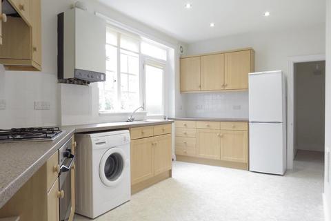 2 bedroom house to rent, Dekker Road, London, SE21