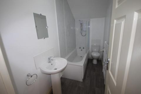 1 bedroom flat to rent, Boroughgate, Otley