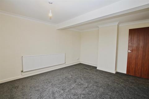 1 bedroom flat to rent, Hillborough Mansions, Westcliff On Sea, Essex