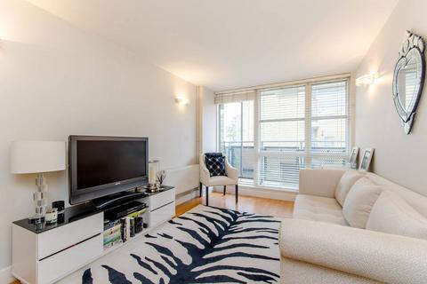 13 Isaac Way, London, SE1 1EE