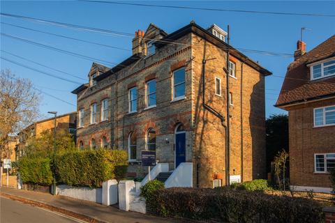 2 bedroom apartment for sale, Queens Road, Twickenham, TW1