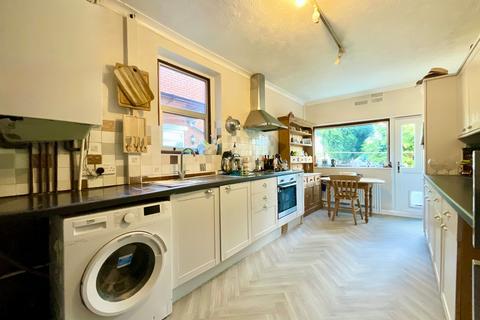 4 bedroom townhouse for sale, Newport Road, Stafford, ST16