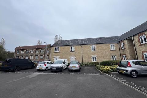 2 bedroom flat to rent, 28 Harris Close, Frome, Somerset