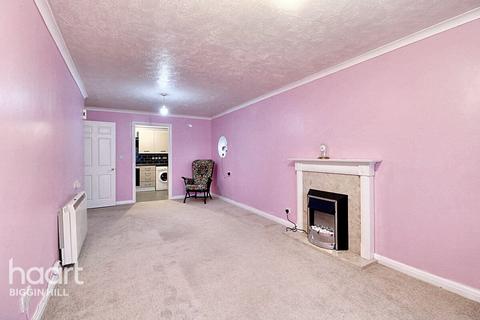 2 bedroom retirement property for sale, Main Road, Biggin Hill