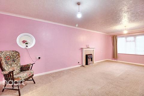 2 bedroom retirement property for sale, Main Road, Biggin Hill