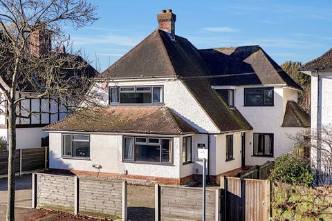 5 bedroom detached house for sale, Audley Road, Folkestone