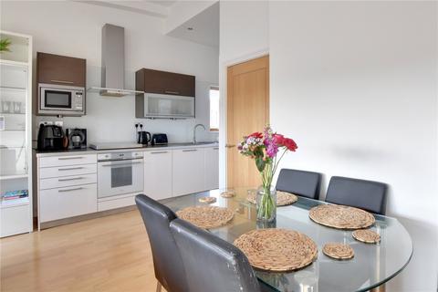 1 bedroom penthouse for sale, Cygnet House, Woodland Crescent, Greenwich, London, SE10