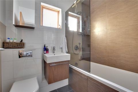 1 bedroom penthouse for sale, Cygnet House, Woodland Crescent, Greenwich, London, SE10