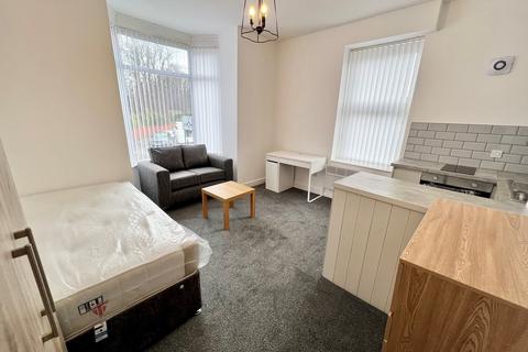 Studio to rent, Belle Vue Crescent, Sunderland, SR2