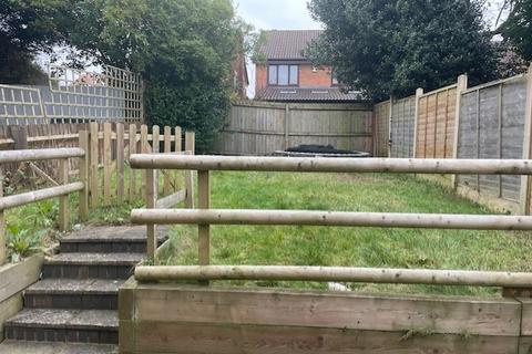 21 Alcester Road, Lickey End, Bromsgrove, B60 1JT
