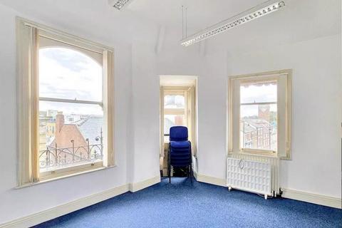 Office to rent, Dudley DY1