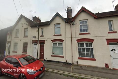 4 bedroom townhouse to rent, Pennell Street, Stoke-on-trent