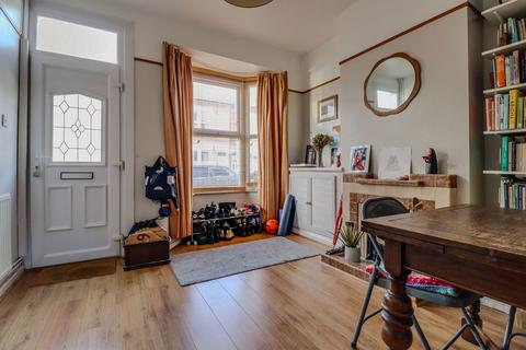 2 bedroom terraced house for sale, Cranmer Street, Leicester