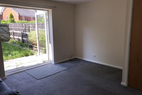 3 bedroom house to rent, Peregrine Street, Manchester