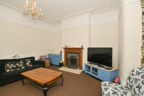 6 bedroom end of terrace house for sale, 387 Padiham Road, Burnley, Lancashire, BB12 6SZ