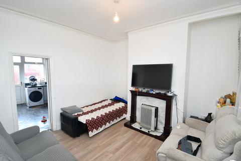 2 bedroom terraced house for sale, Nansen Street, Salford, M6